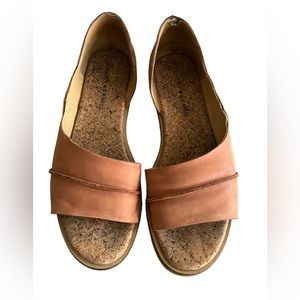 Lucky Brand Flats Open Toe Tan